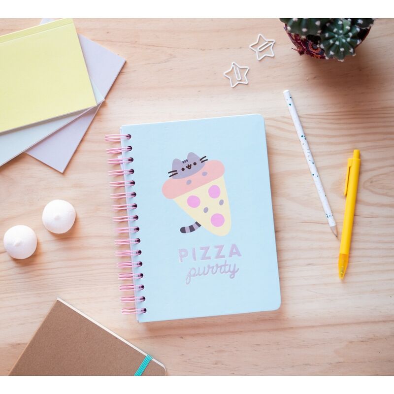Caderno A5 – Pusheen Pizza Purrty - MerchVillain