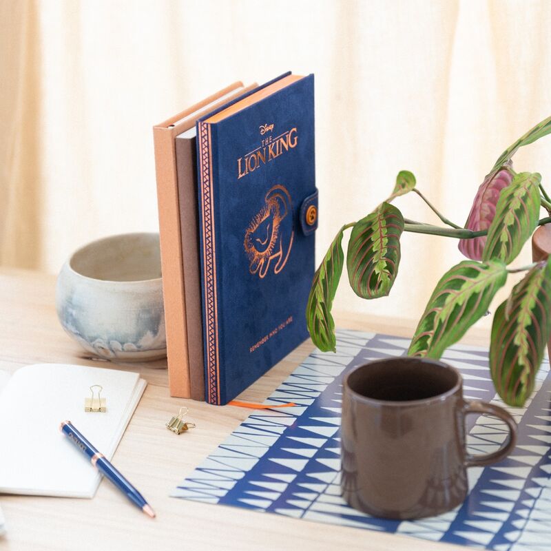 Caderno premium A5 + caneta Disney O Rei Leão - MerchVillain