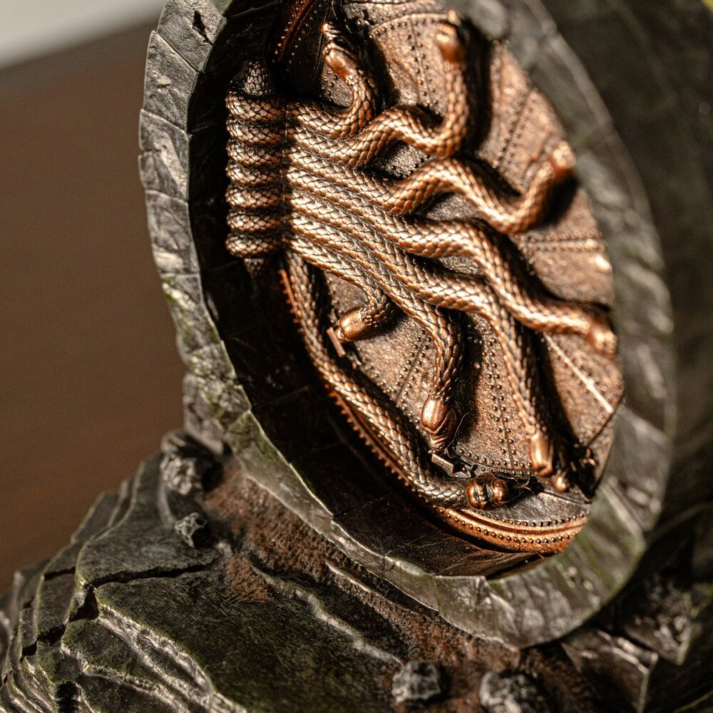 Chamber of Secrets bookend – Harry Potter (17.5x15x11.6cm)