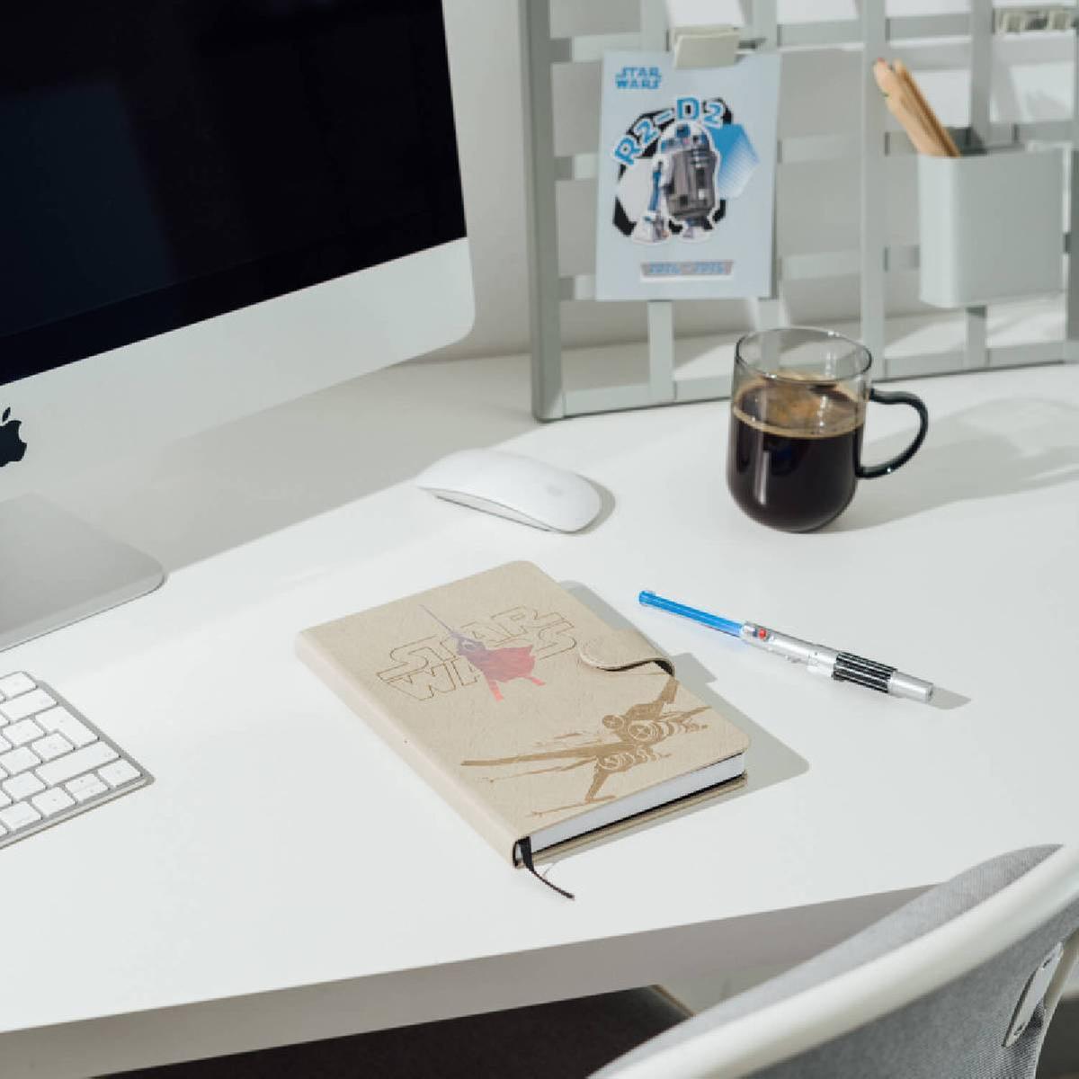 Caderno A5 Premium + Caneta Sabre de Luz Luke Skywalker – Star Wars